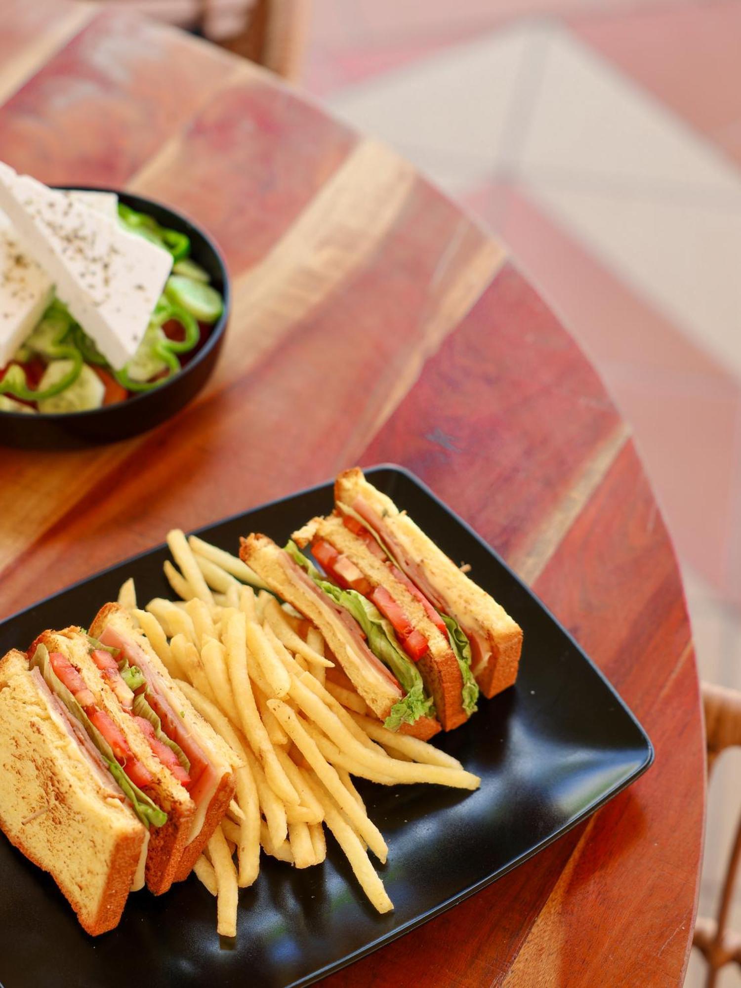 Vergina Apartments & Suites 말리아 외부 사진