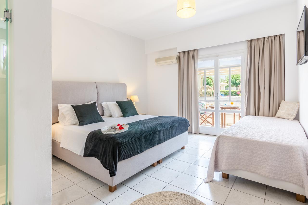 Vergina Apartments & Suites 말리아 외부 사진